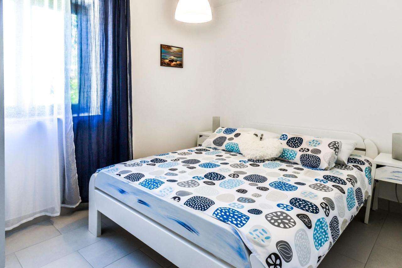 Apartment Anna Умаг Экстерьер фото