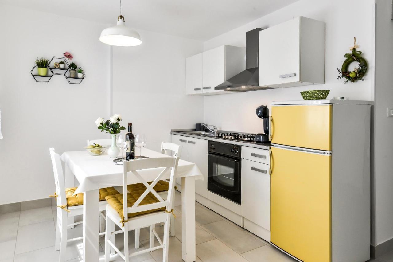 Apartment Anna Умаг Экстерьер фото